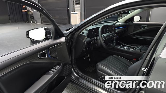 Kia K8 Hybrid Signature 2025 — фото 10