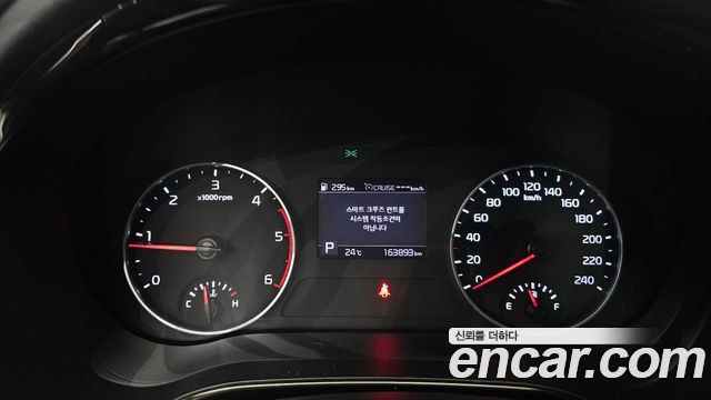 Kia Seltos Diesel 1.6 2WD Prestige 2020 — фото 8