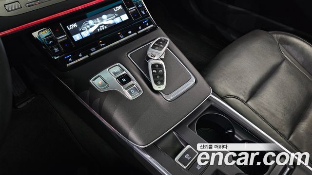 Hyundai Grandeur (IG) 3.0 LPi Rent Car Exclusive 2022 — фото 9