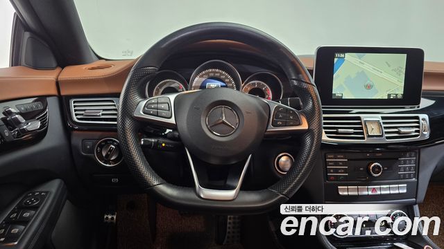 Mercedes-Benz CLS-Class (W218) CLS250 d 4MATIC AMG Line 2017 — фото 17