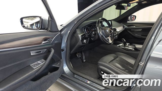 BMW 5 Series (G30) 520d M Sport Package Plus 2017 — фото 10