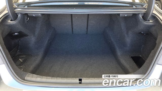 BMW 5 Series (G30) 520d M Sport Package Plus 2017 — фото 20