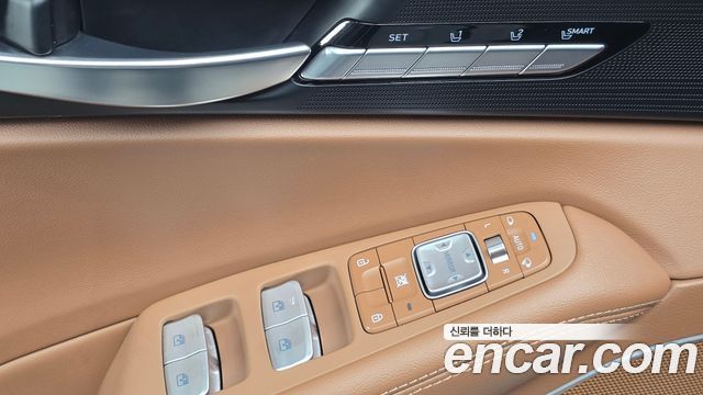 Genesis G90 3.8 AWD Luxury 2019 — фото 14