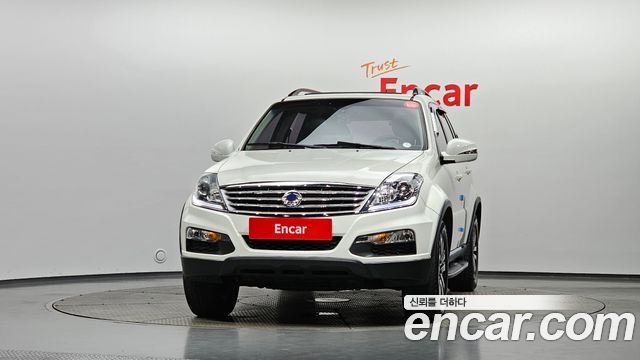 KG Mobility (SsangYong) Rexton W 2.0 2WD RX7 Luxury 2015 — фото 3