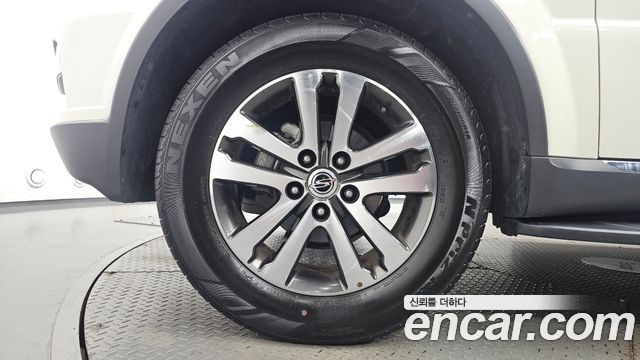 KG Mobility (SsangYong) Rexton W 2.0 2WD RX7 Luxury 2015 — фото 5
