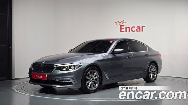 BMW 5 Series (G30) 520i Luxury