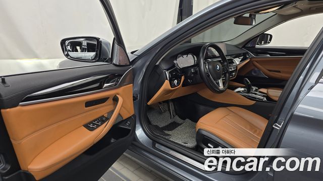 BMW 5 Series (G30) 520i Luxury 2018 — фото 10