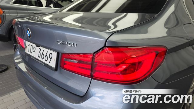 BMW 5 Series (G30) 520i Luxury 2018 — фото 23