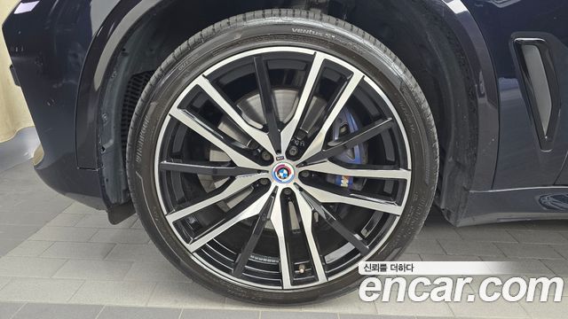 BMW X5 (G05) M50i 2021 — фото 5
