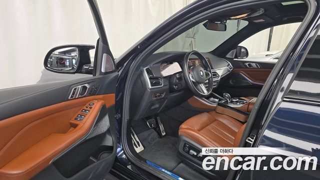 BMW X5 (G05) M50i 2021 — фото 10