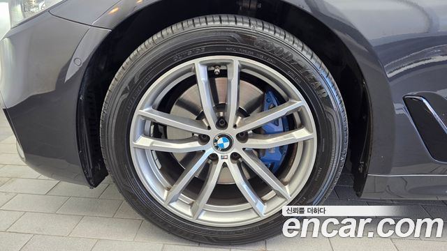 BMW 5 Series (G30) 530i M Sport Package 2017 — фото 5