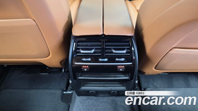 BMW 5 Series (G30) 530i M Sport Package 2017 — фото 18