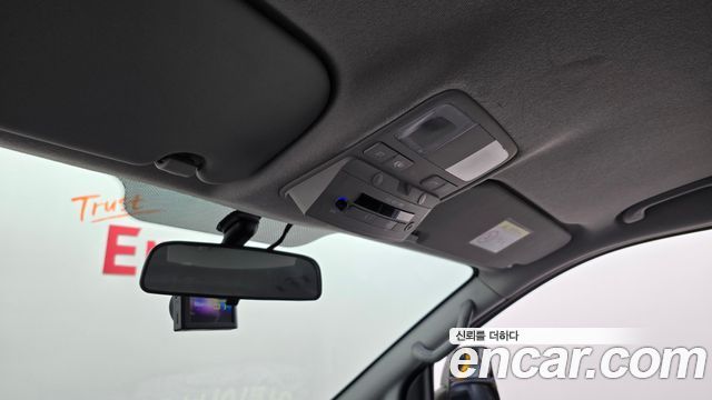 Hyundai Grand Starex School Bus LPi 2021 — фото 17