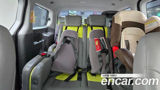 Hyundai Grand Starex School Bus LPi 2021 — фото 30