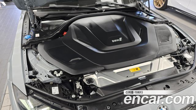 BMW i4 eDrive40 M Sports Pro 2026 — фото 6