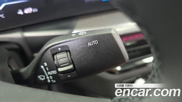 BMW i4 eDrive40 M Sports Pro 2026 — фото 33