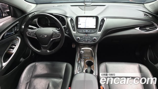 Chevrolet Malibu 2.0 Turbo LTZ Premium 2017 — фото 7
