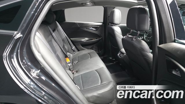 Chevrolet Malibu 2.0 Turbo LTZ Premium 2017 — фото 12