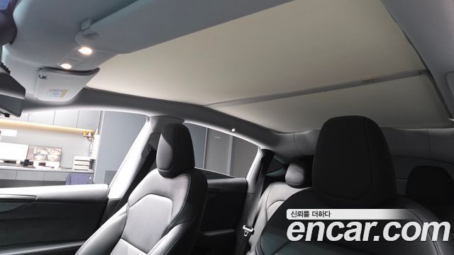 Tesla Model Y Long Range AWD 2025 — фото 19