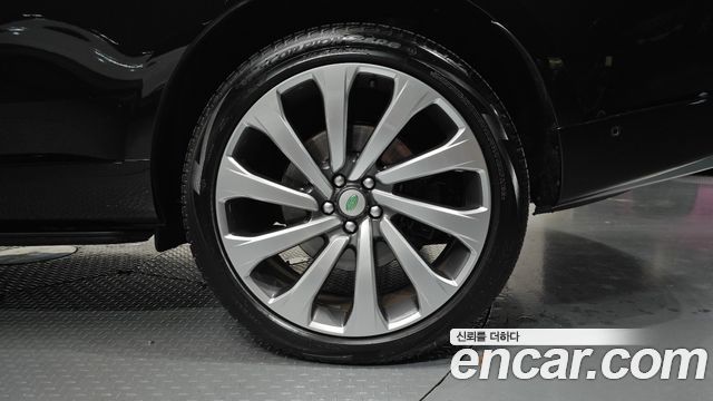 Land Rover Range Rover (V) P530 Autobiography Long Wheel Base 2023 — фото 27