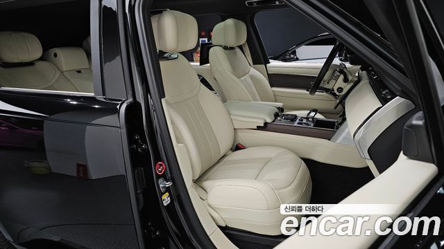 Land Rover Range Rover (V) P530 Autobiography Long Wheel Base 2023 — фото 32