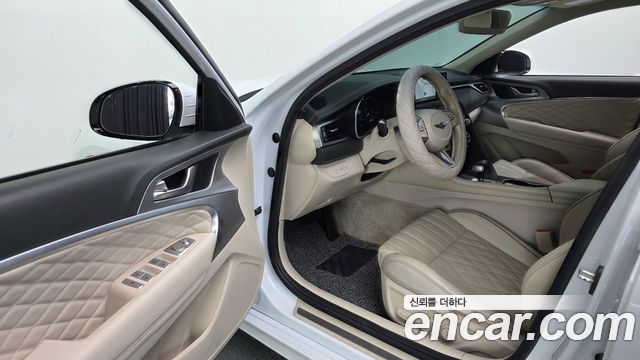 Genesis G70 Gasoline 2.0T 2WD 2021 — фото 13