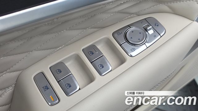 Genesis G70 Gasoline 2.0T 2WD 2021 — фото 14