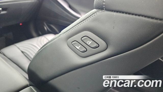 Genesis G80 (RG3) Gasoline 3.5 Turbo AWD 2021 — фото 35