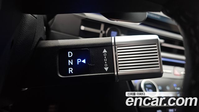 Hyundai Santa Fe (MX5) Gasoline 2.5T 2WD Calligraphy 2025 — фото 9