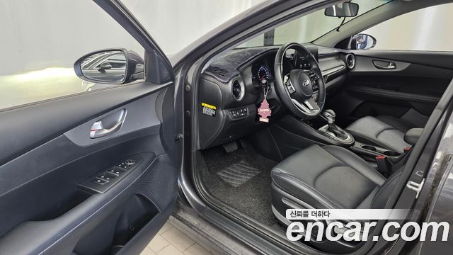 Kia K3 Prestige 2020 — фото 10
