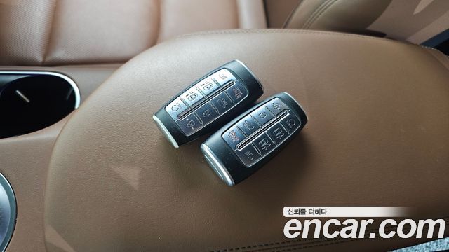 Genesis GV70 2.5T Gasoline AWD 2024 — фото 16