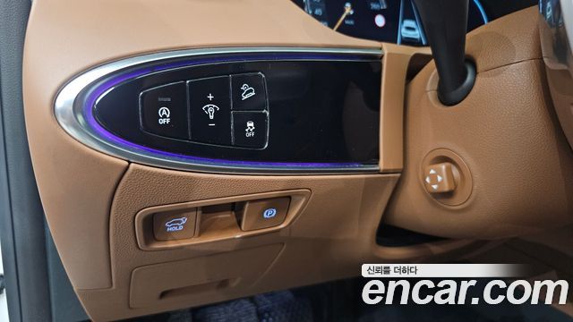 Genesis GV70 2.5T Gasoline AWD 2024 — фото 20
