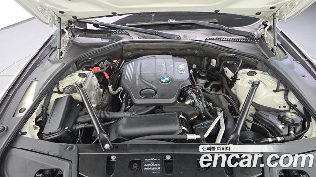 BMW 5 Series (F10) 520d M Aero Dynamic 2016 — фото 6