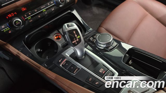 BMW 5 Series (F10) 520d M Aero Dynamic 2016 — фото 9