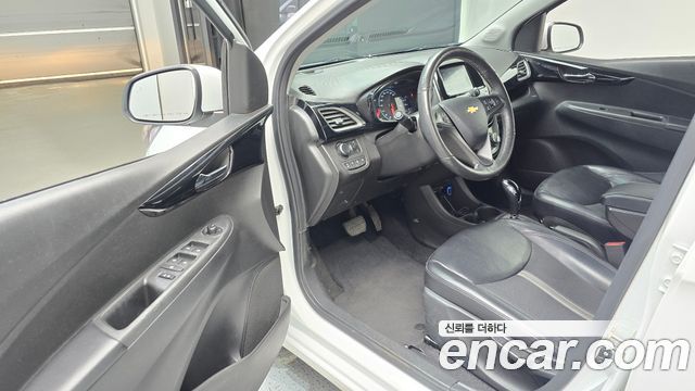 Chevrolet Spark Premier 2019 — фото 10