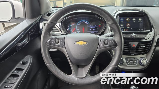 Chevrolet Spark Premier 2019 — фото 12