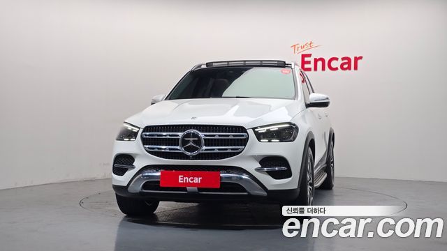 Mercedes-Benz GLE-Class (W167) GLE300d 4MATIC 2024 — фото 3