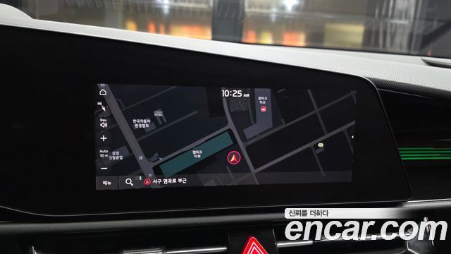 Kia Niro Prestige 2022 — фото 14