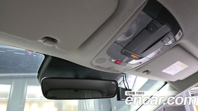 Kia Niro Prestige 2022 — фото 18
