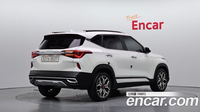 Kia Seltos Gasoline 1.6 Turbo 2WD Signature 2023 — фото 2