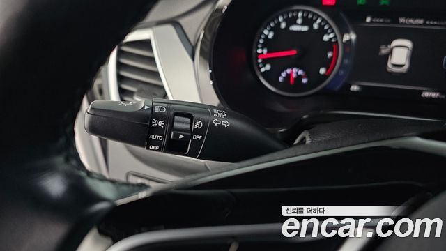 Kia Seltos Gasoline 1.6 Turbo 2WD Signature 2023 — фото 17