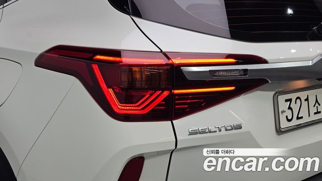 Kia Seltos Gasoline 1.6 Turbo 2WD Signature 2023 — фото 23