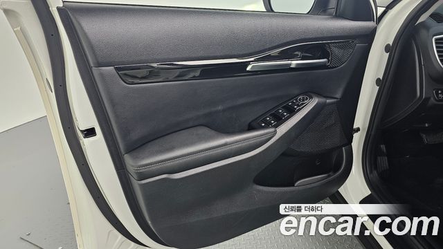 Kia Seltos Gasoline 1.6 Turbo 2WD Signature 2023 — фото 24