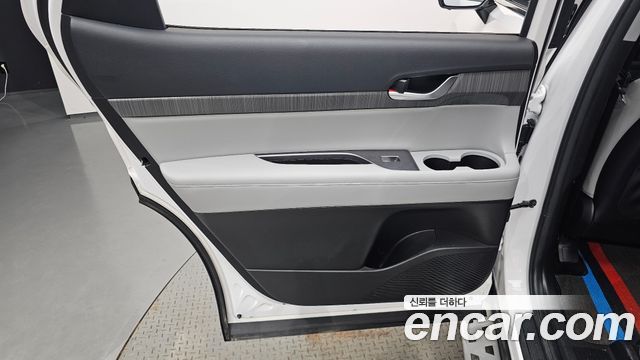 Hyundai Palisade Diesel 2.2 2WD Le Blanc 2024 — фото 25