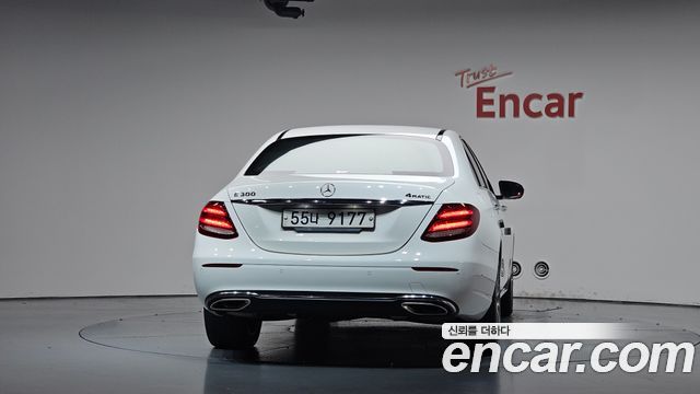 Mercedes-Benz E-Class (W213) E300 4MATIC Avnatgarde 2019 — фото 4