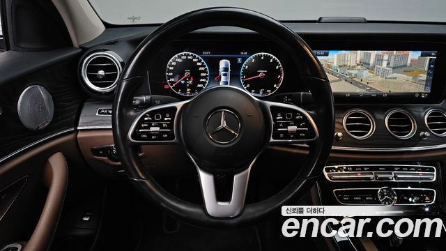 Mercedes-Benz E-Class (W213) E300 4MATIC Avnatgarde 2019 — фото 13