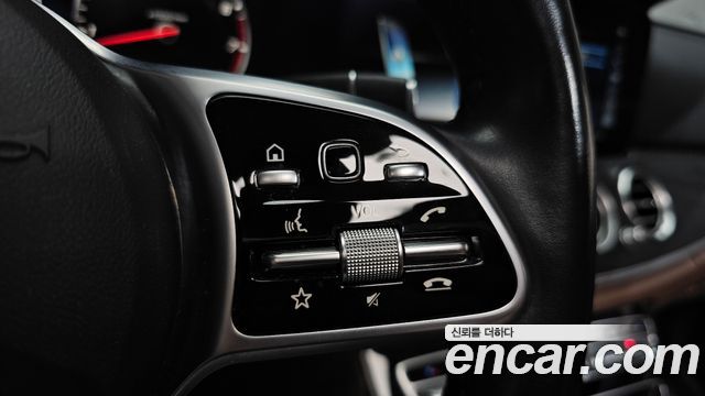Mercedes-Benz E-Class (W213) E300 4MATIC Avnatgarde 2019 — фото 32