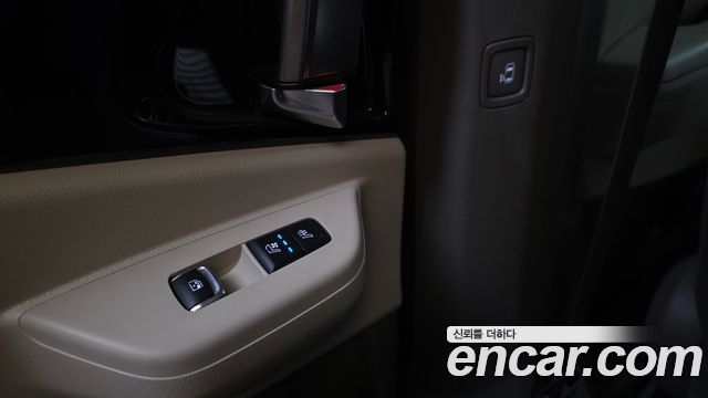 Kia Carnival (IV) Diesel 9-Seater Hi Limousine Signature 2024 — фото 18