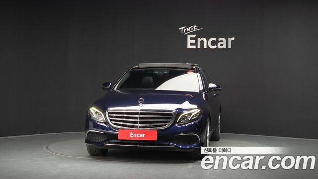 Mercedes-Benz E-Class (W213) E300 4MATIC Exclusive 2019 — фото 3