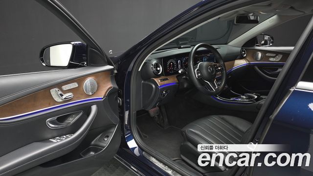 Mercedes-Benz E-Class (W213) E300 4MATIC Exclusive 2019 — фото 10